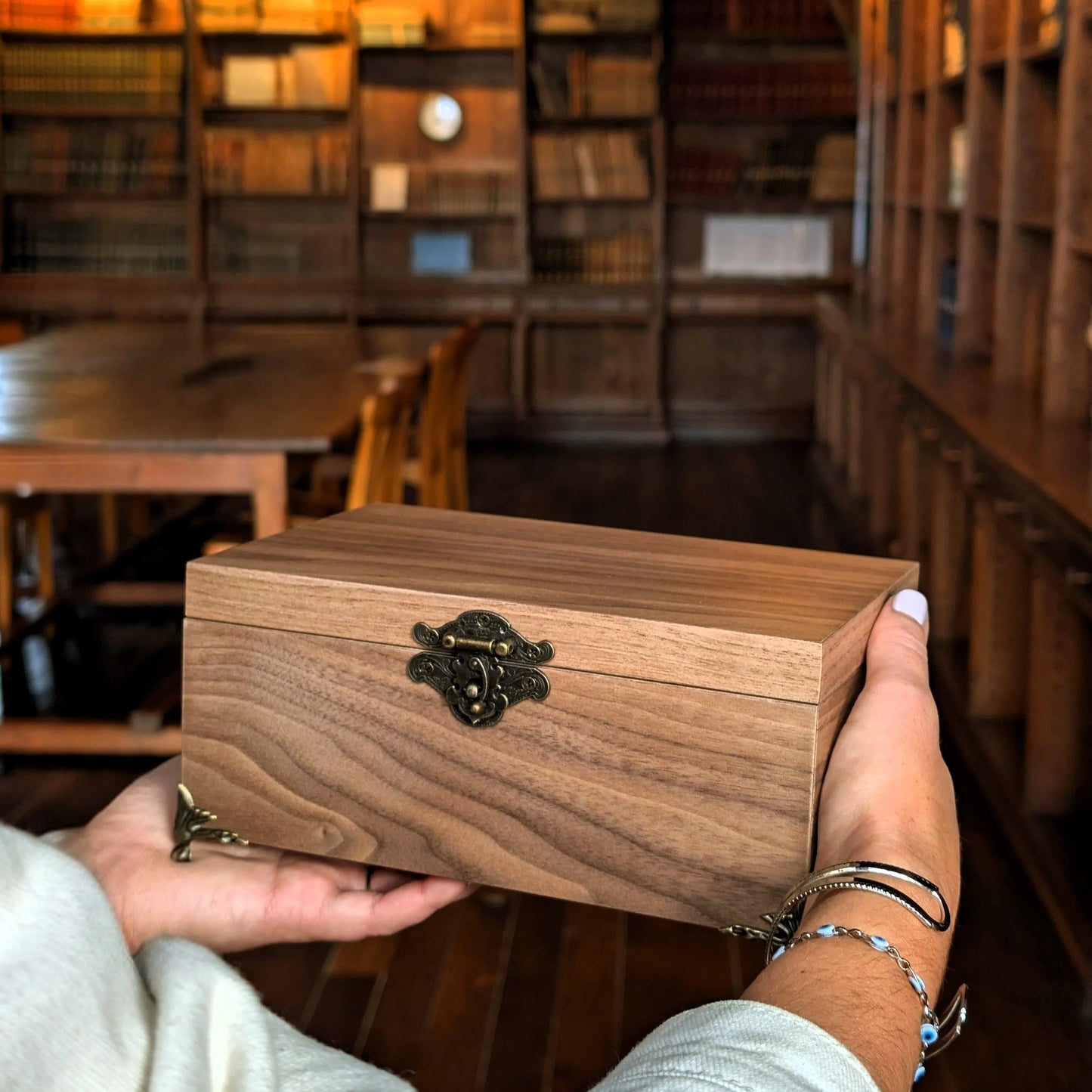 Coffret artisanal en Noyer Américain – Fabrication à la main, style vintage premium Galiette