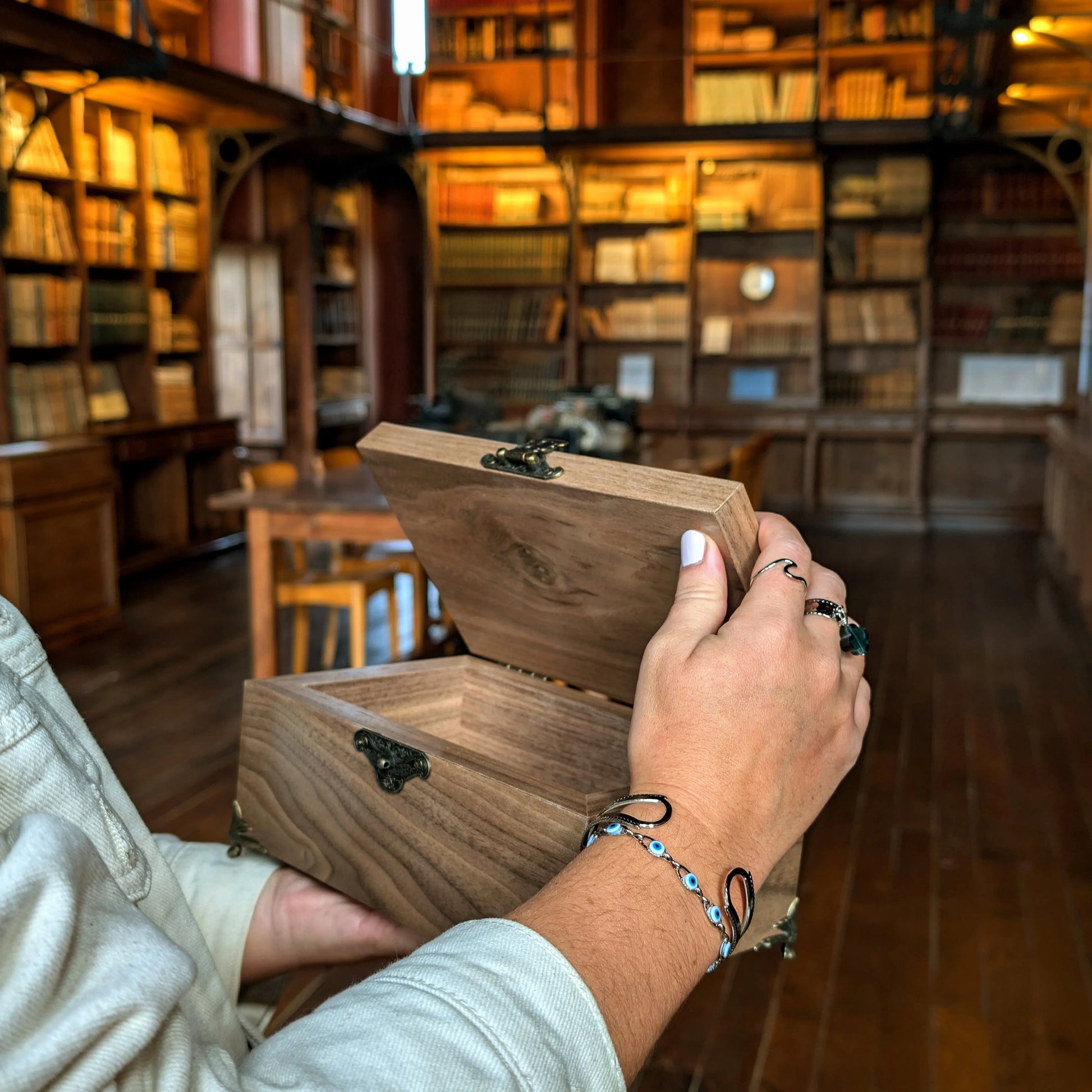 Coffret en Noyer Américain – Fabrication à la main, style vintage Galiette